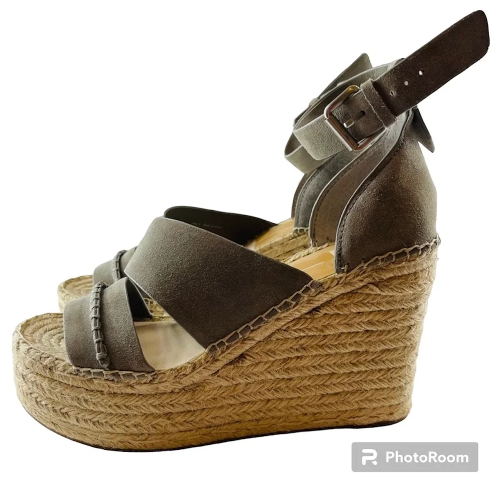 Dolce Vita Gray Wedges Size 9